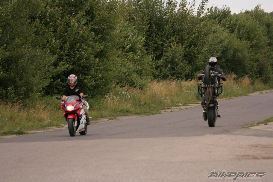 Photo 1345966