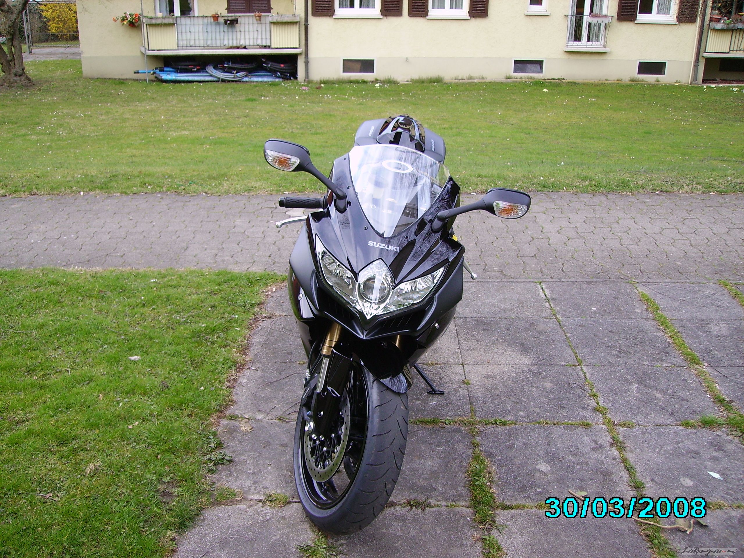 Photo 1345979