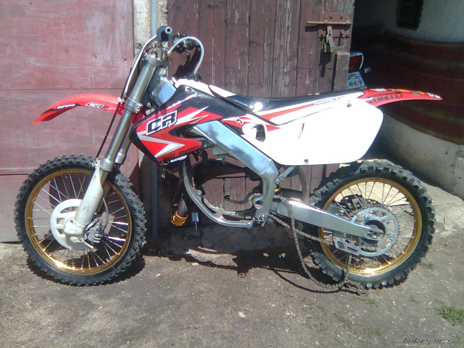 Photo 1345992