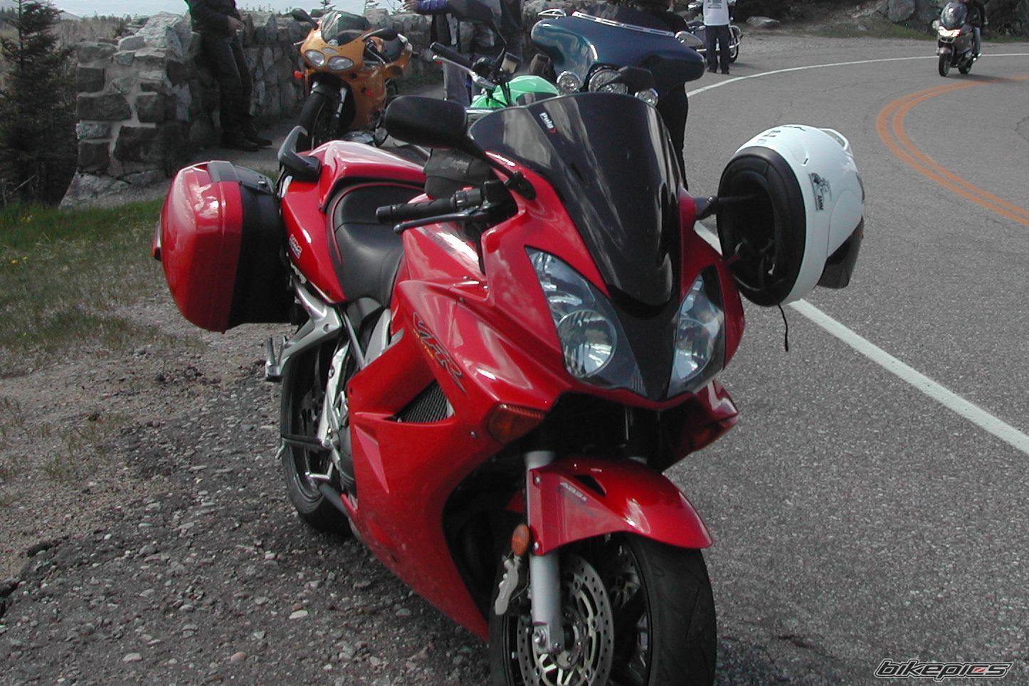Photo 1345997