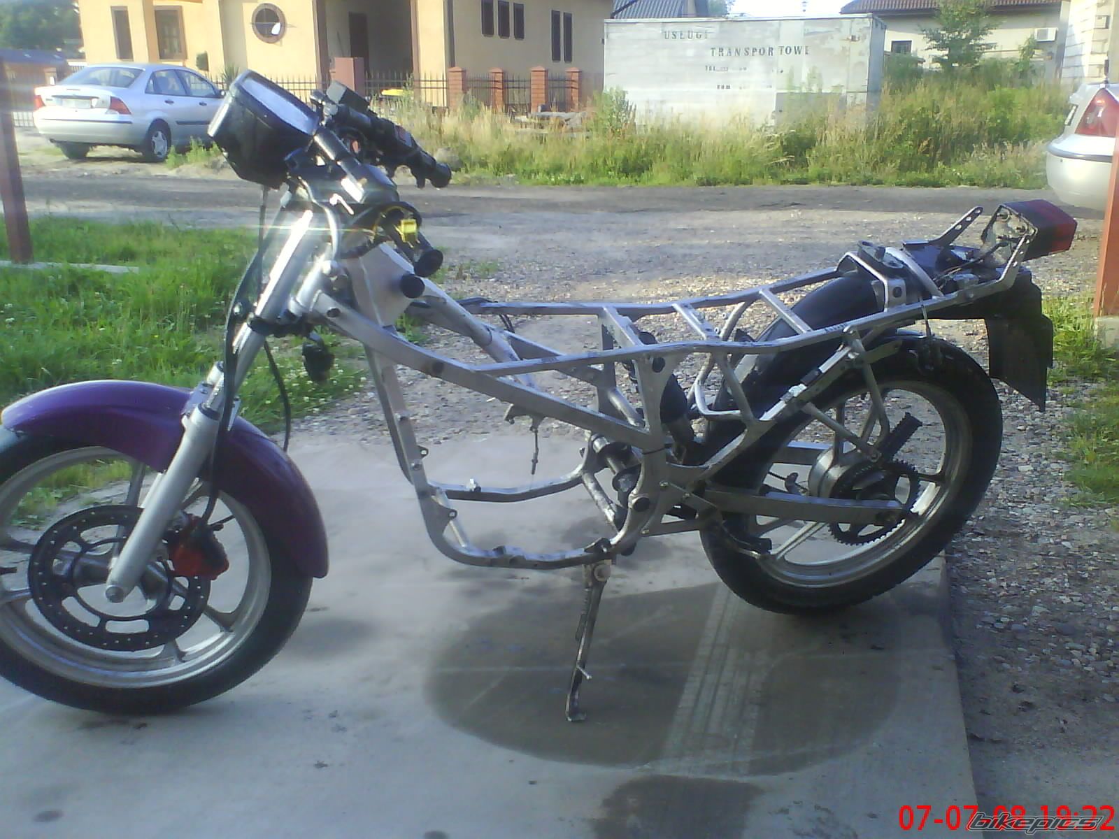Photo 1346008