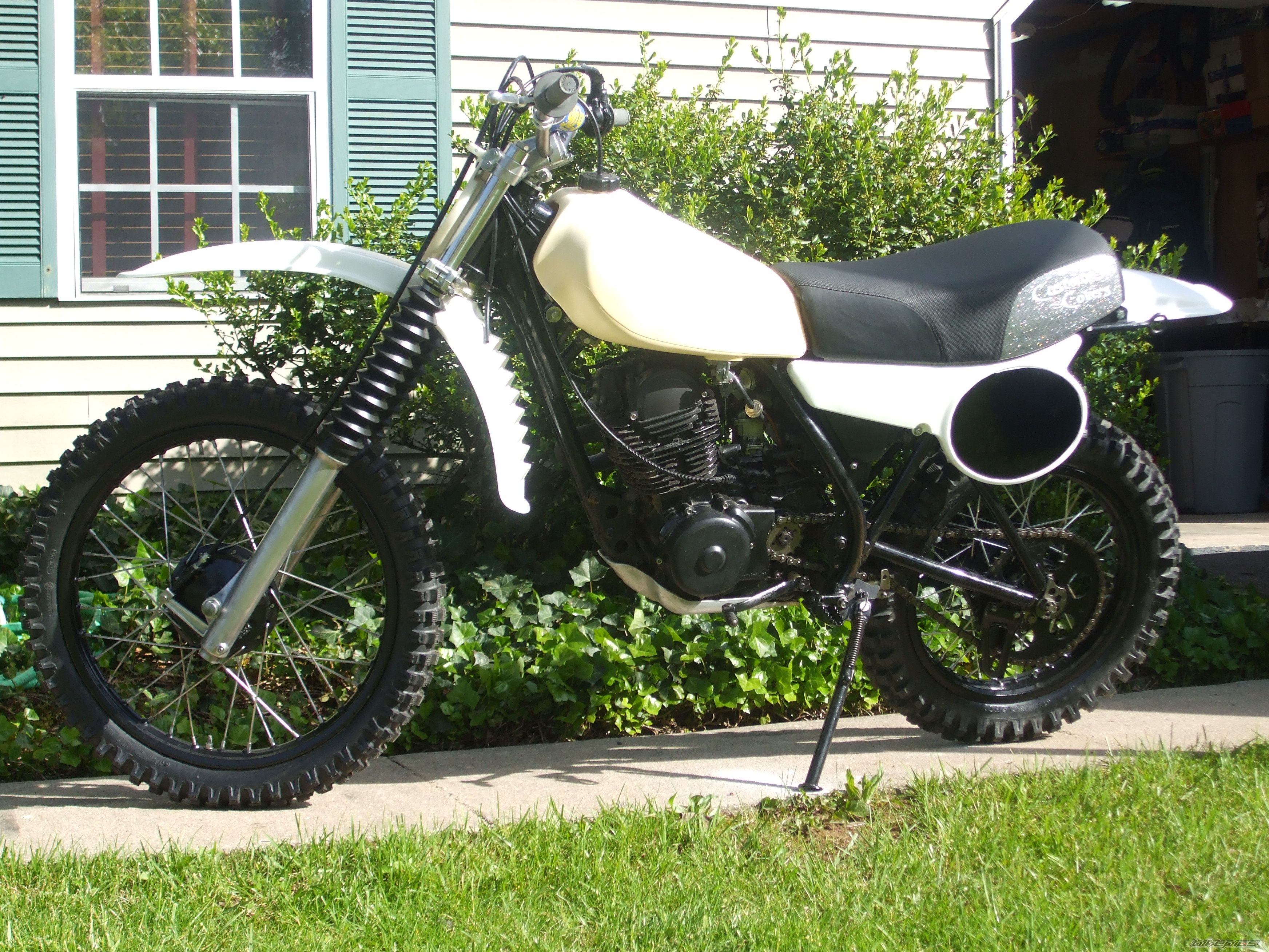 Bike Photo 1346044