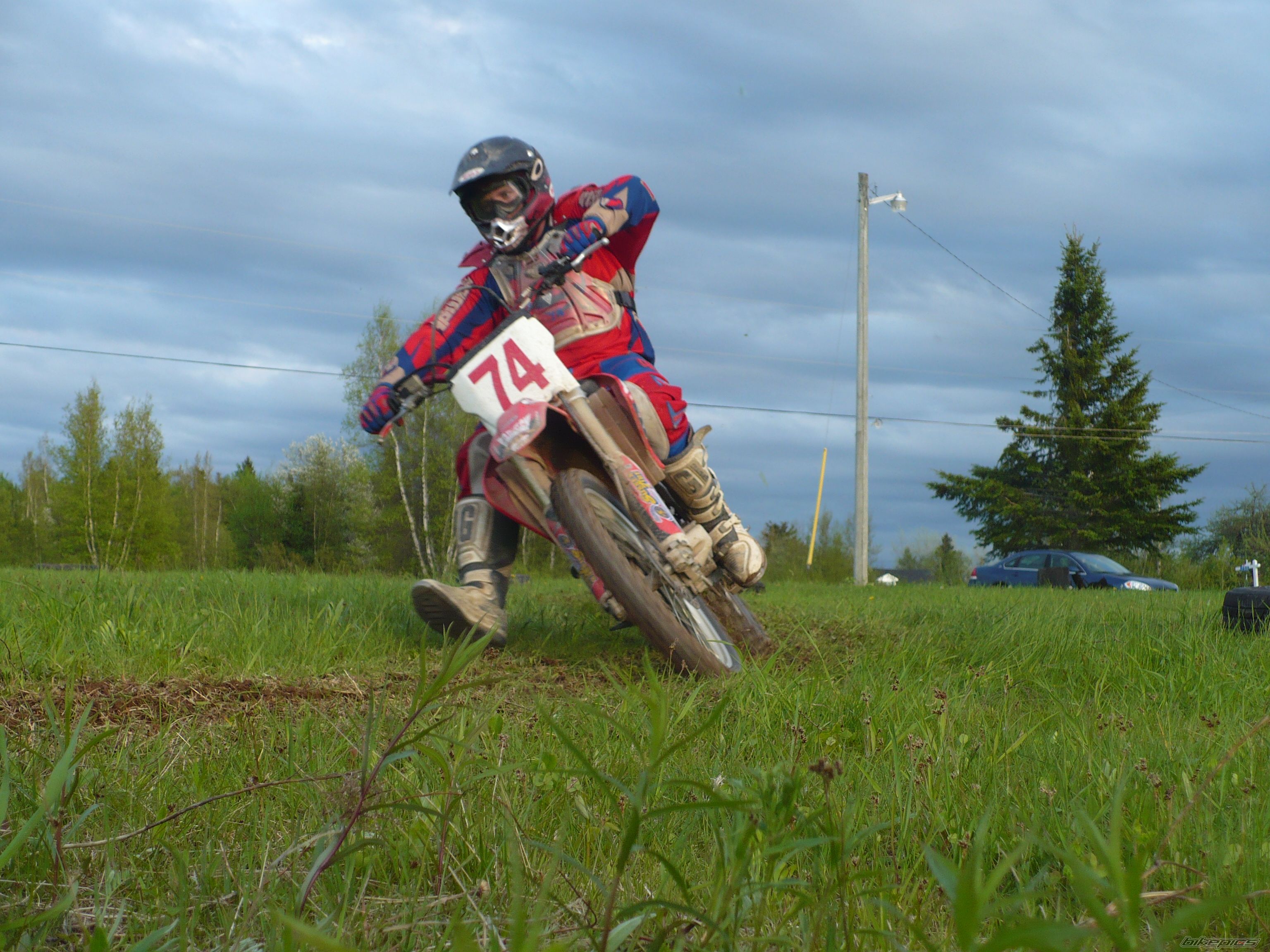 Photo 1346097