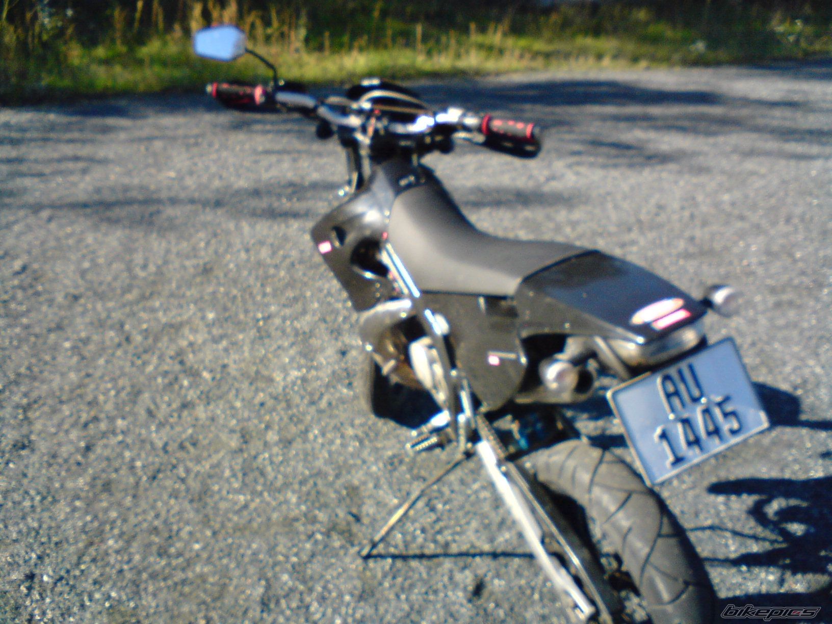 Photo 1346136