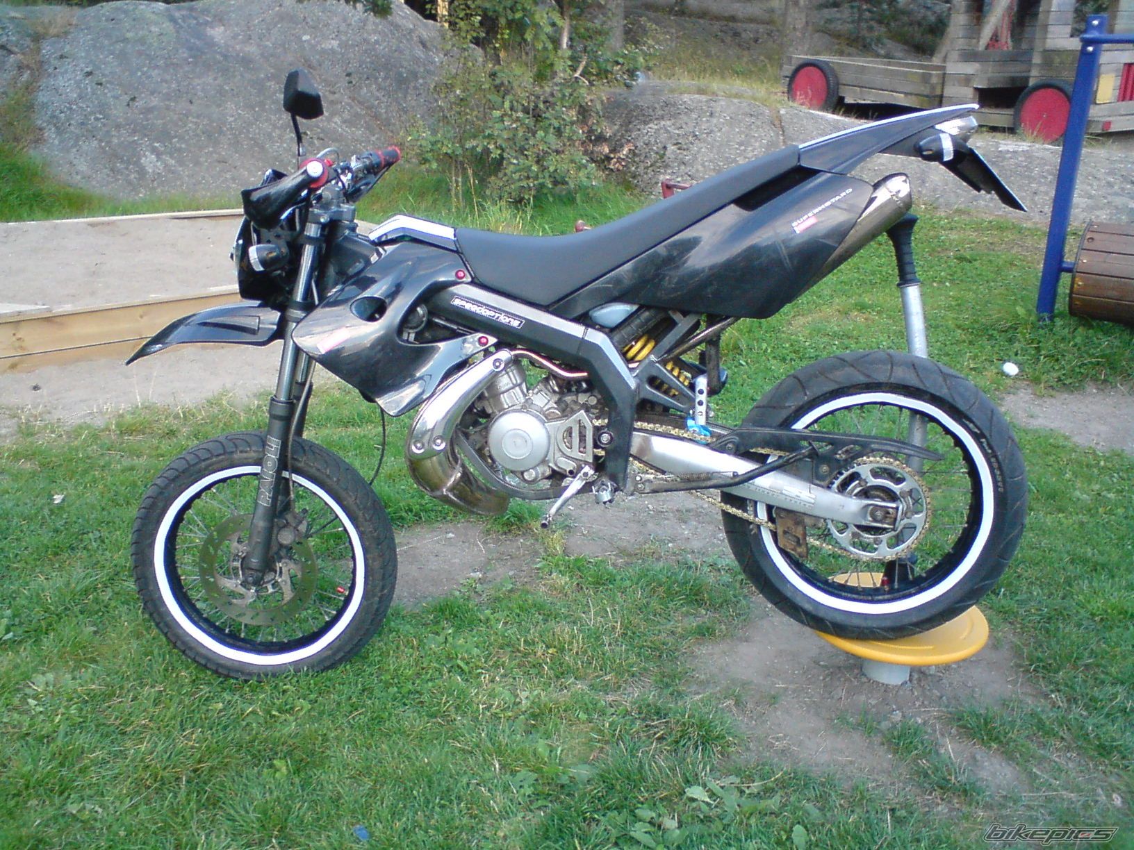 Photo 1346140