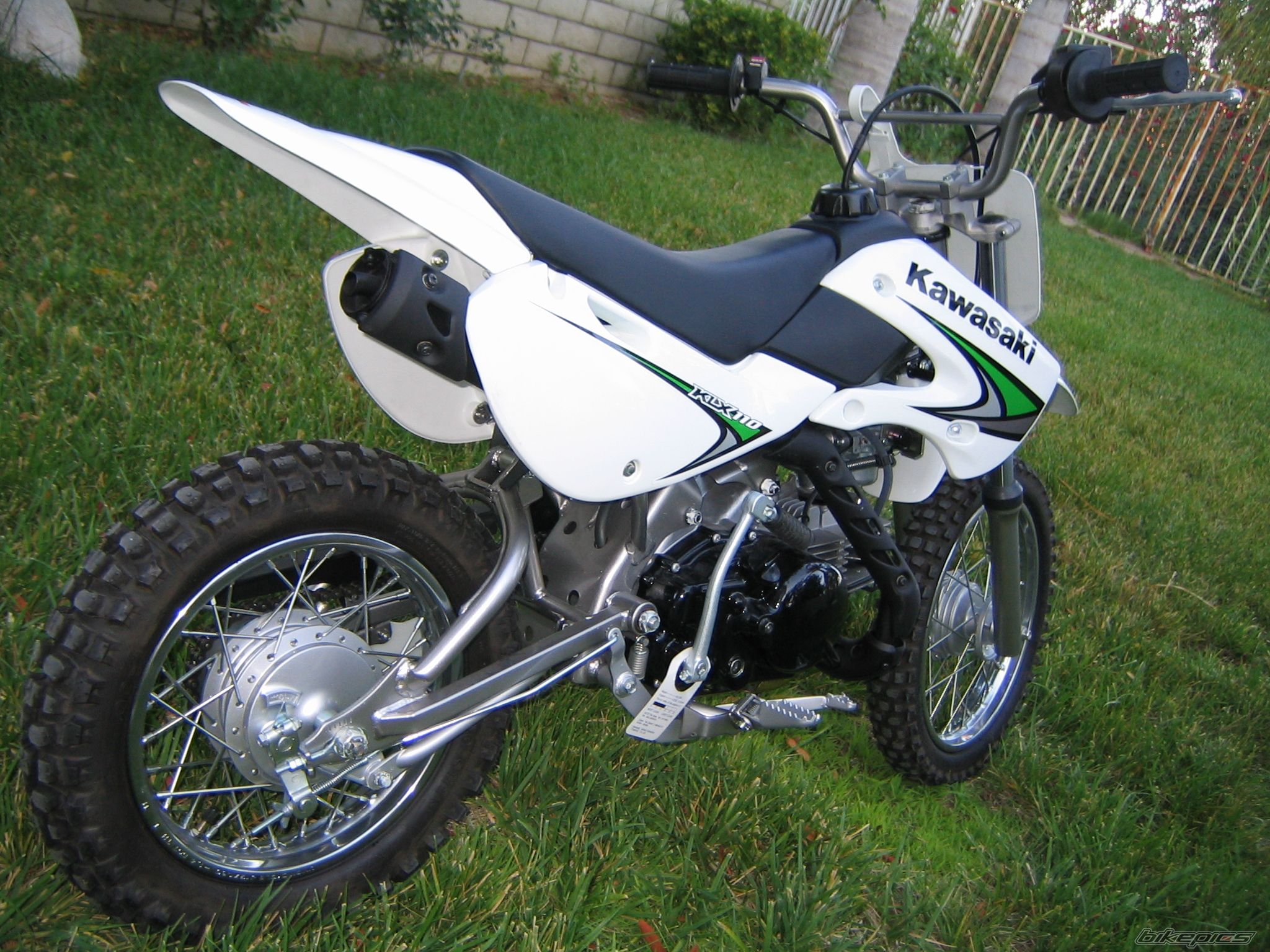 Photo 1346248