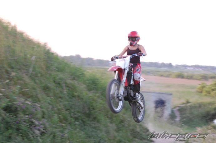 Photo 1346351
