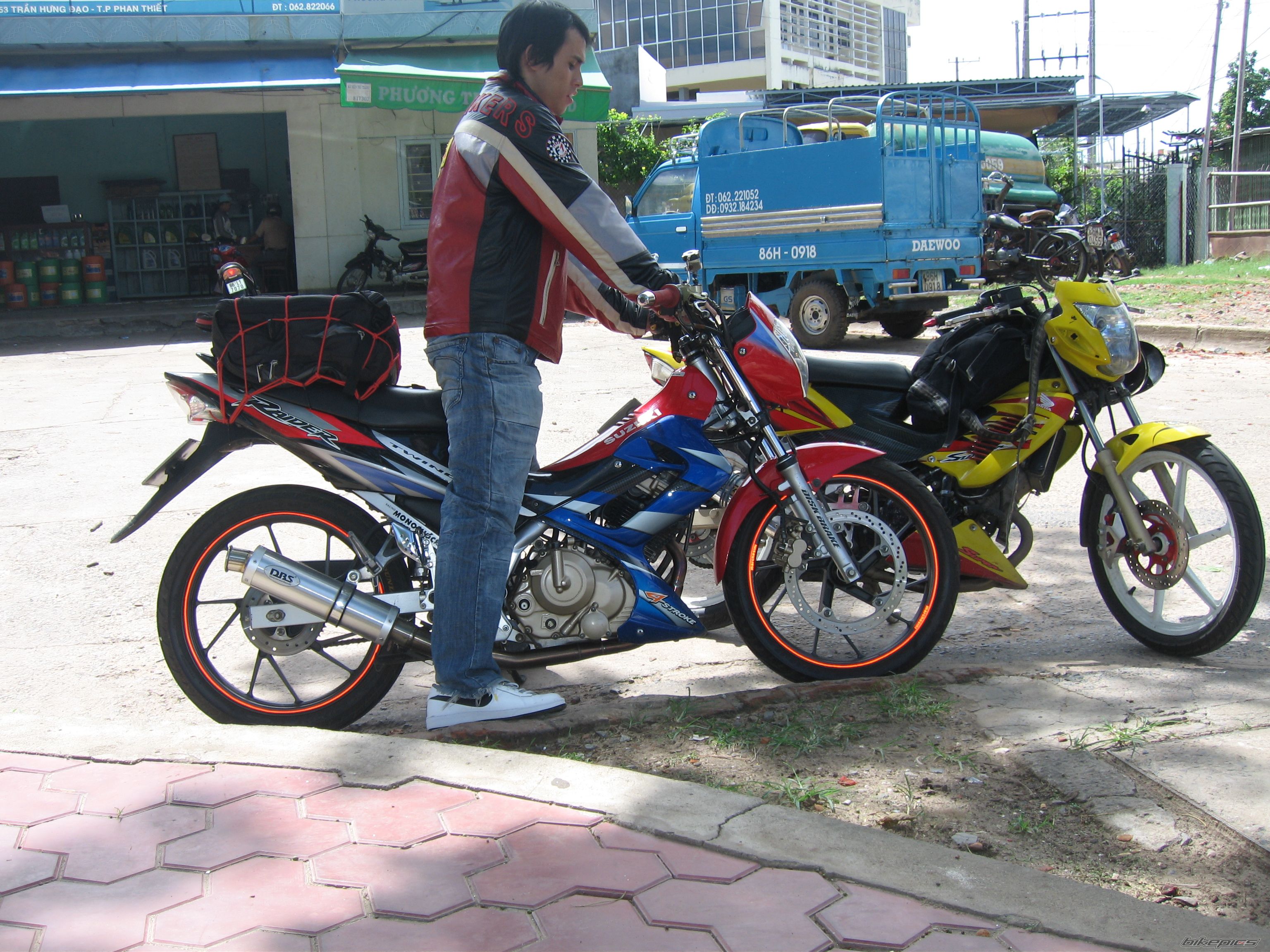 Bike Photo 1346459
