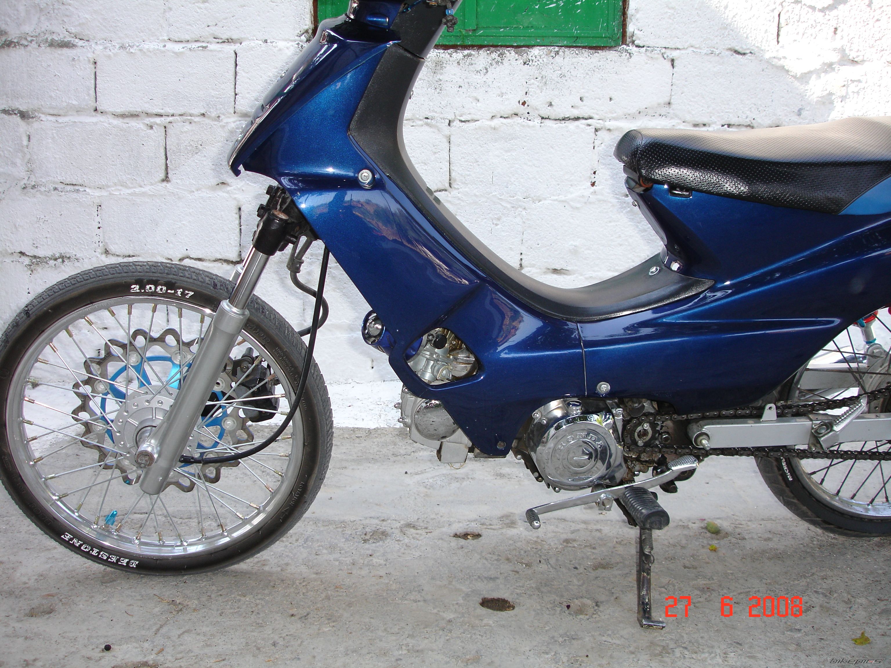 Photo 1346518