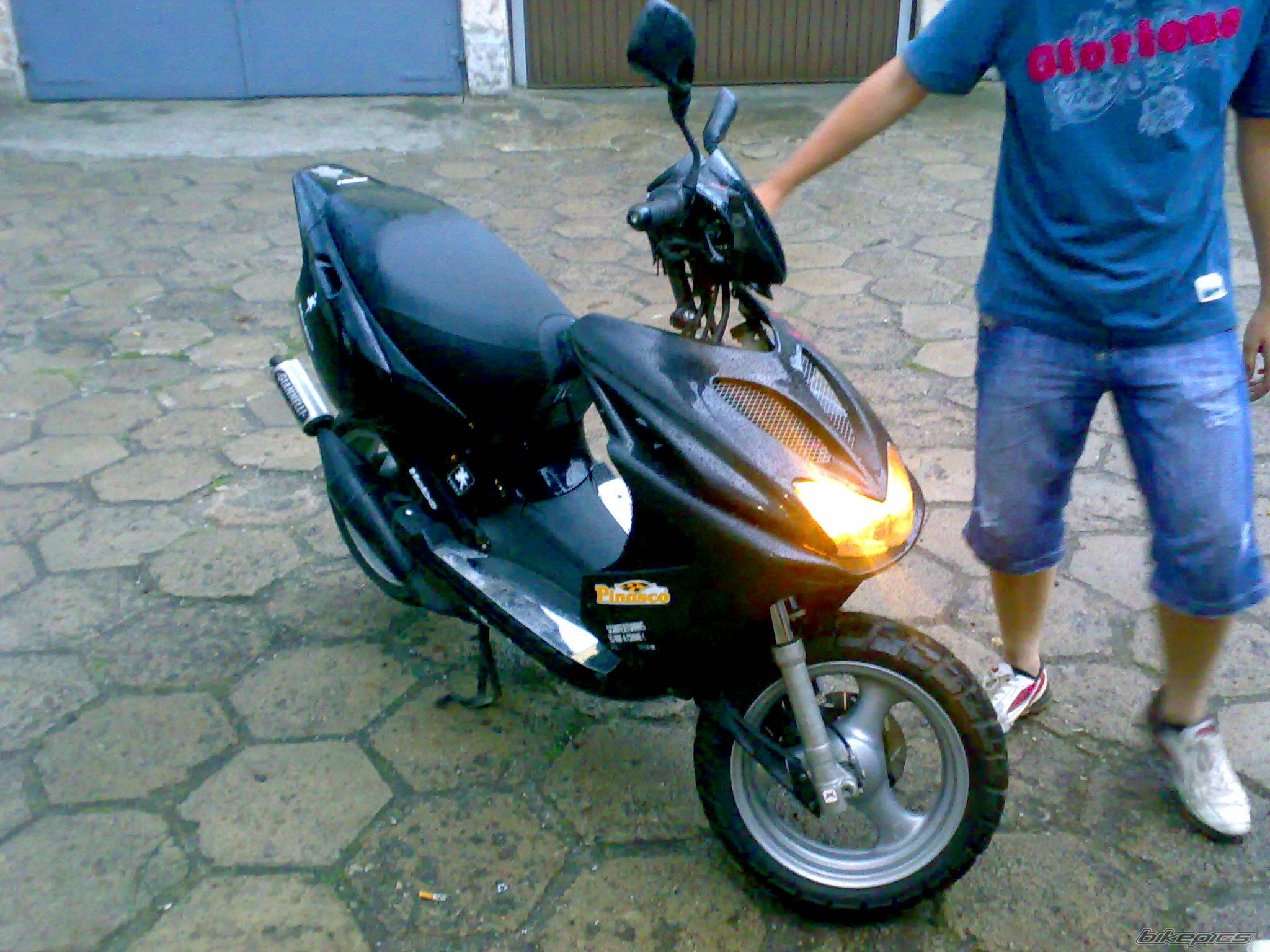 Photo 1346664