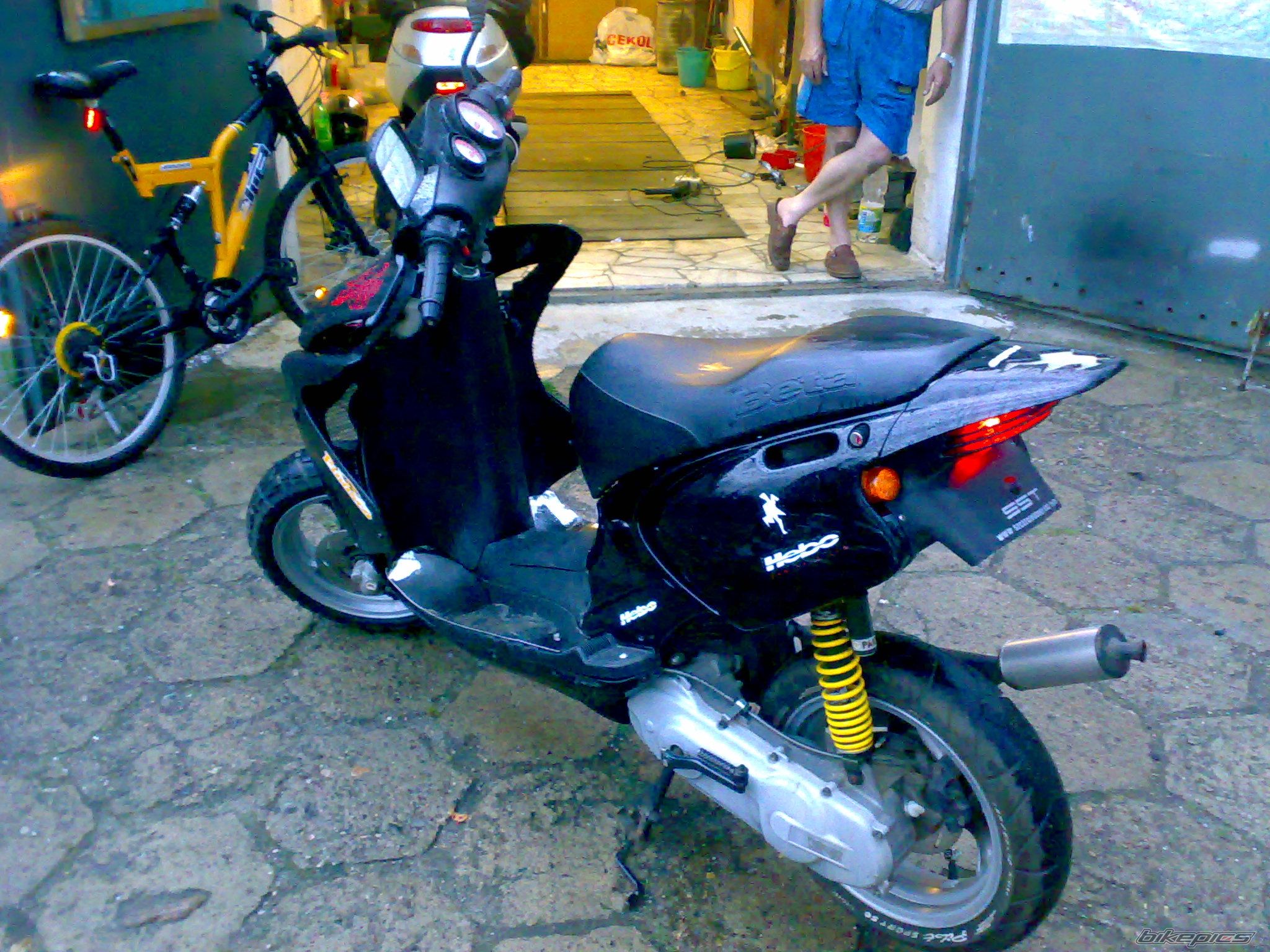 Photo 1346669
