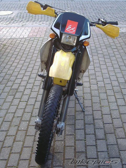 Photo 1346863