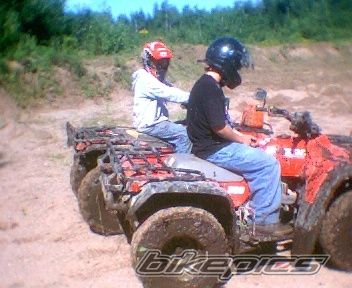 Photo 1346941