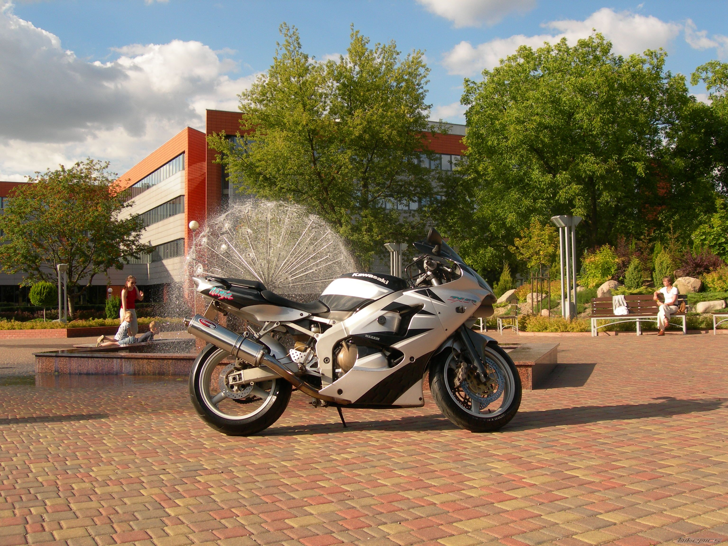 Bike Photo 1347378