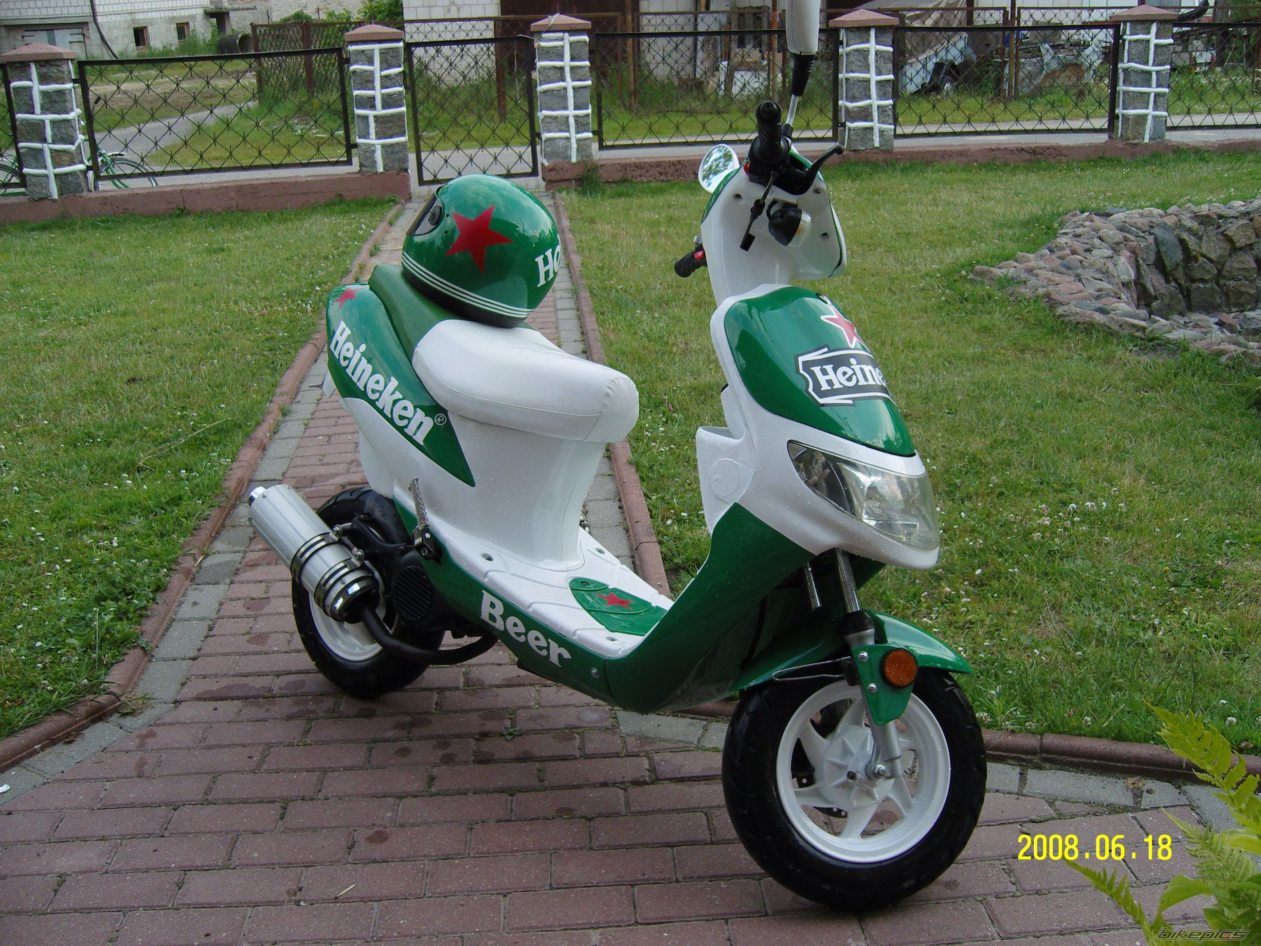 Photo 1347494