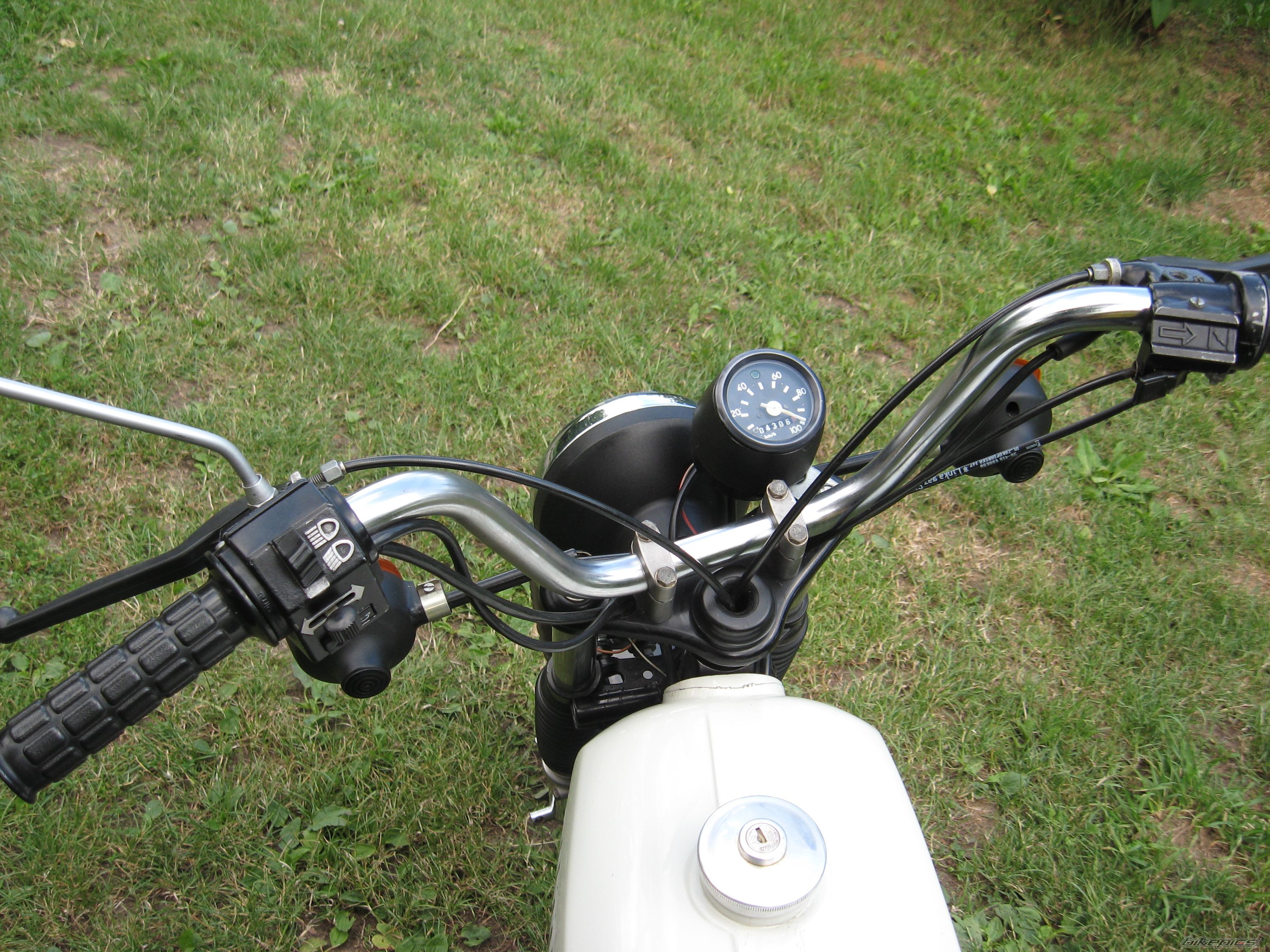 Photo 1347585