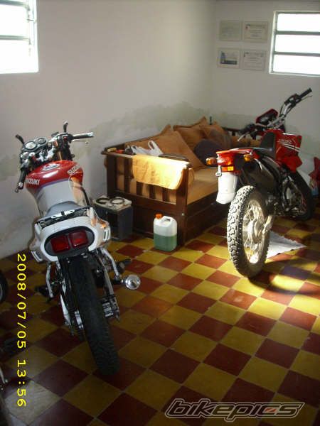 Photo 1347699