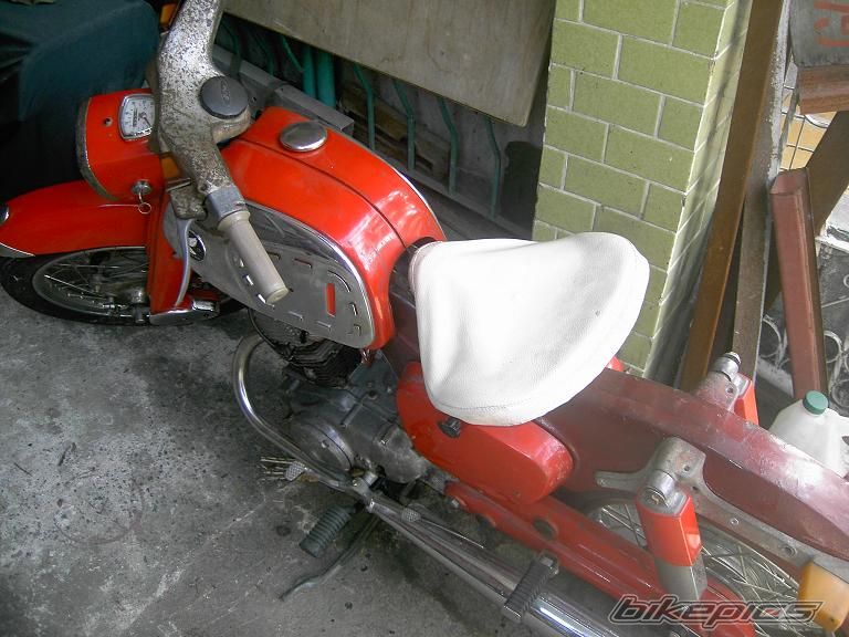 Photo 1347816