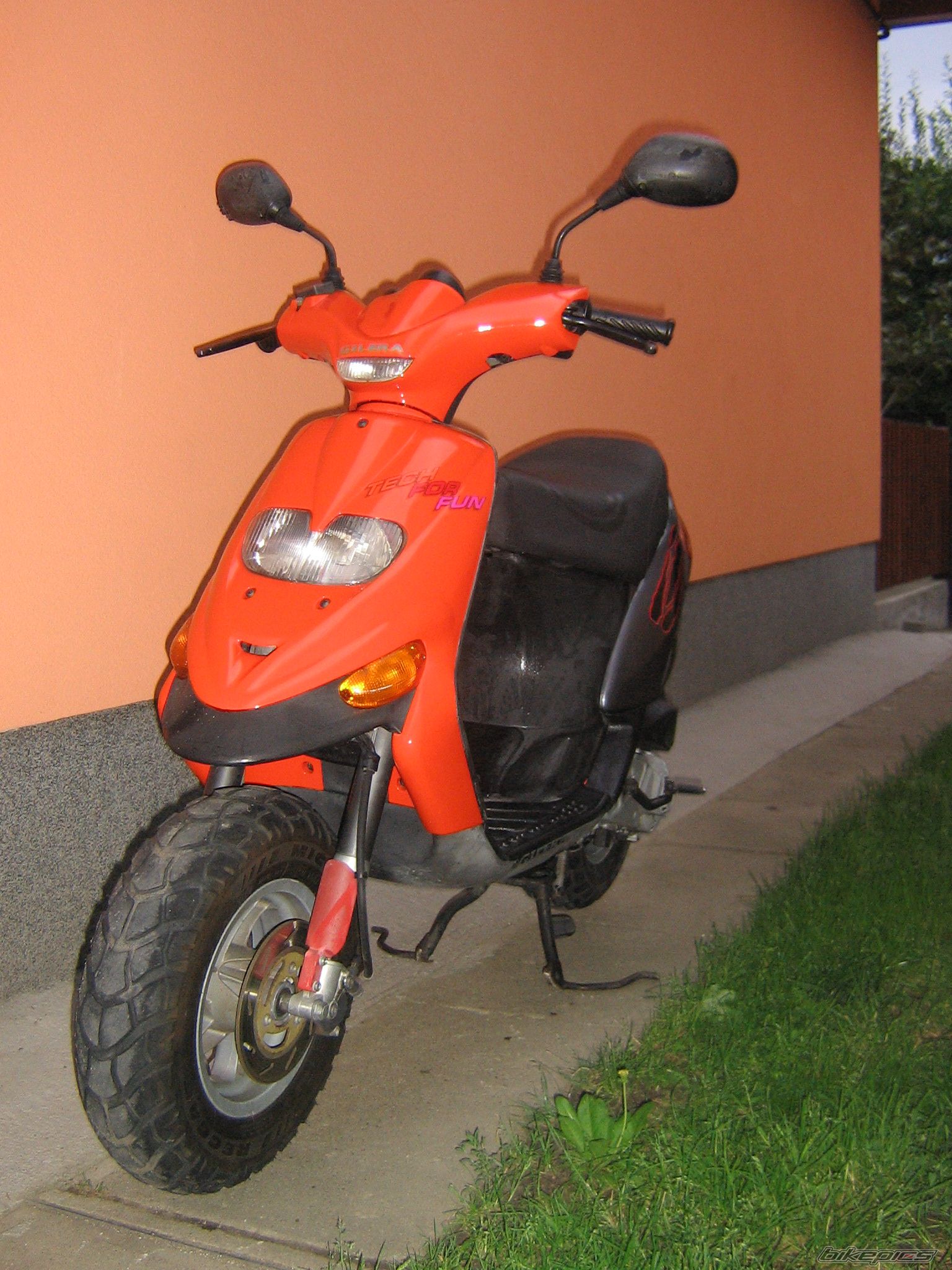 Photo 1347977