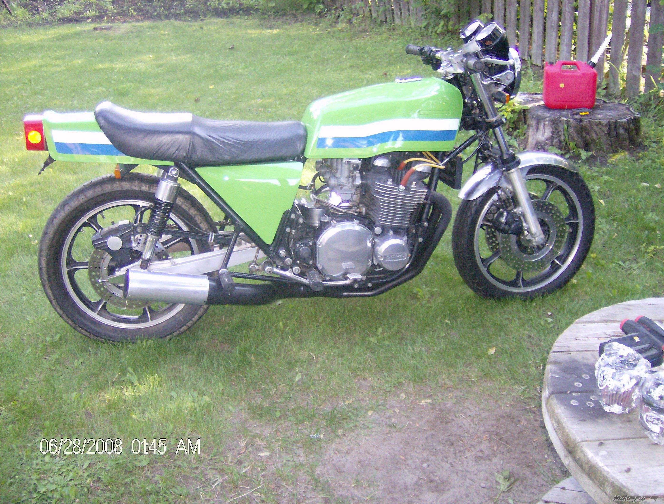 Photo 1347989