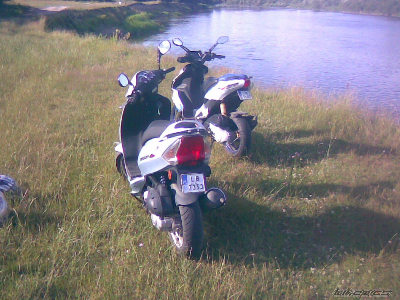 Photo 1348174