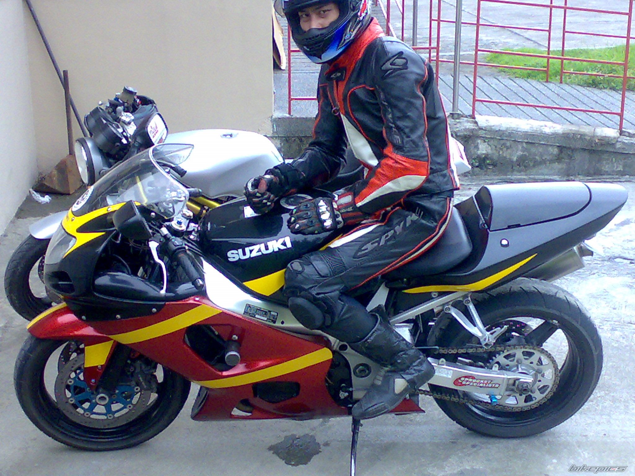 Photo 1348251