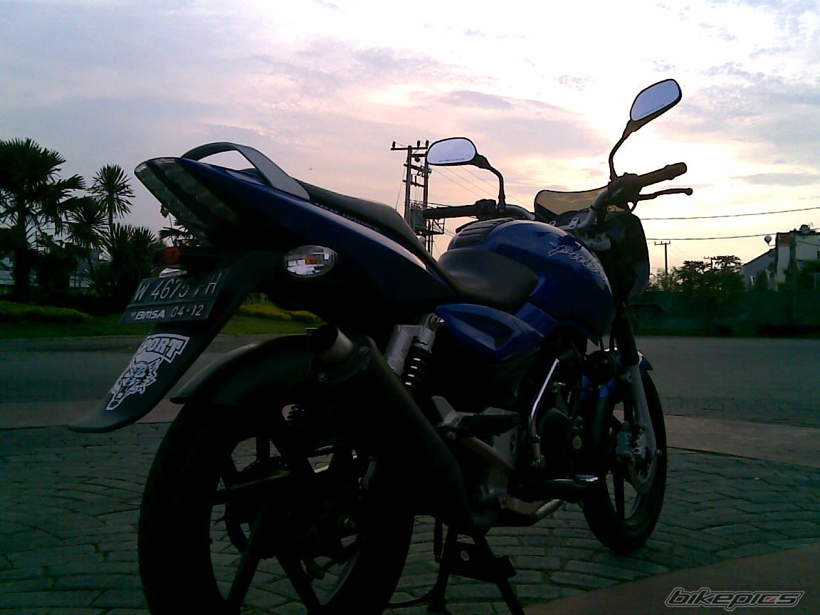 Photo 1348372