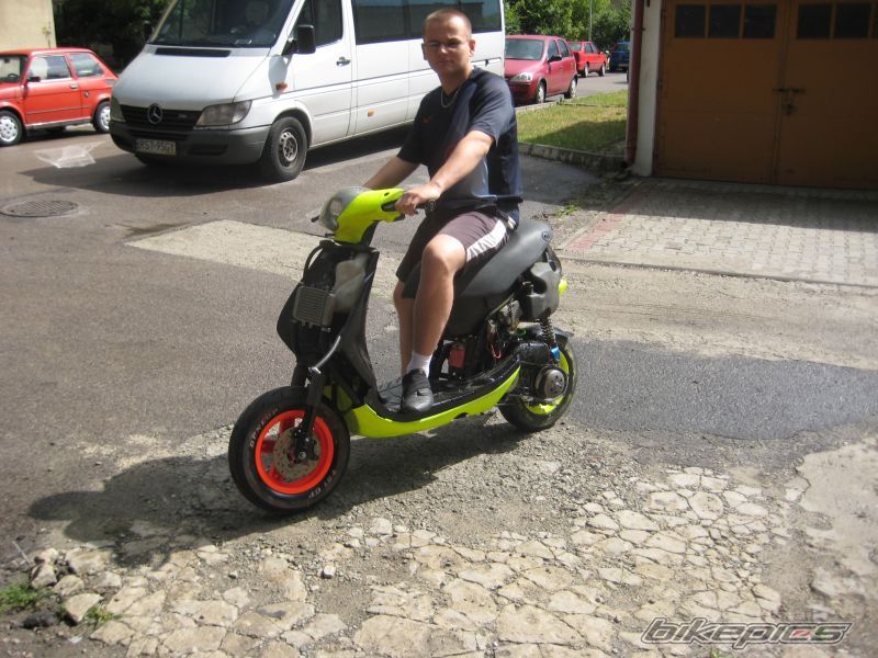 Photo 1348683