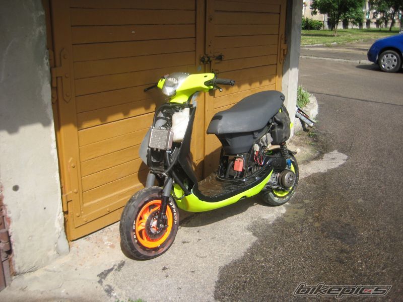 Photo 1348691