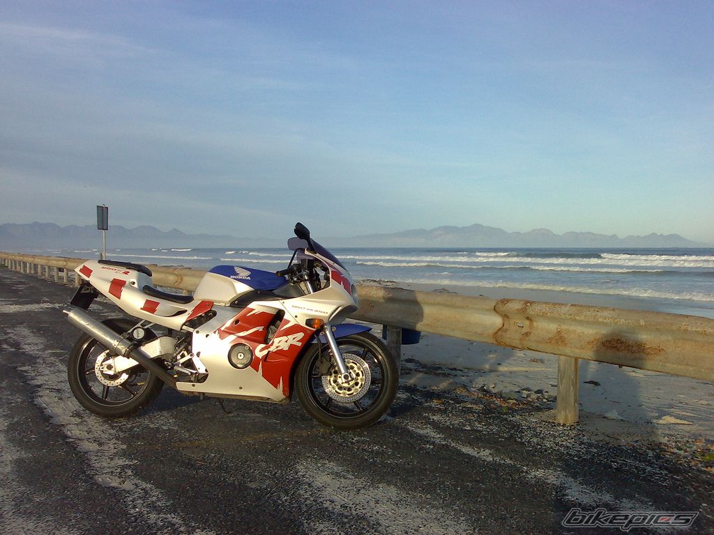 Photo 1348693