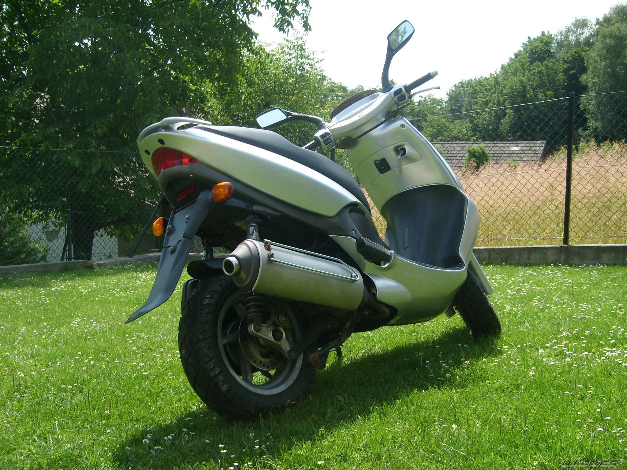 Photo 1348751