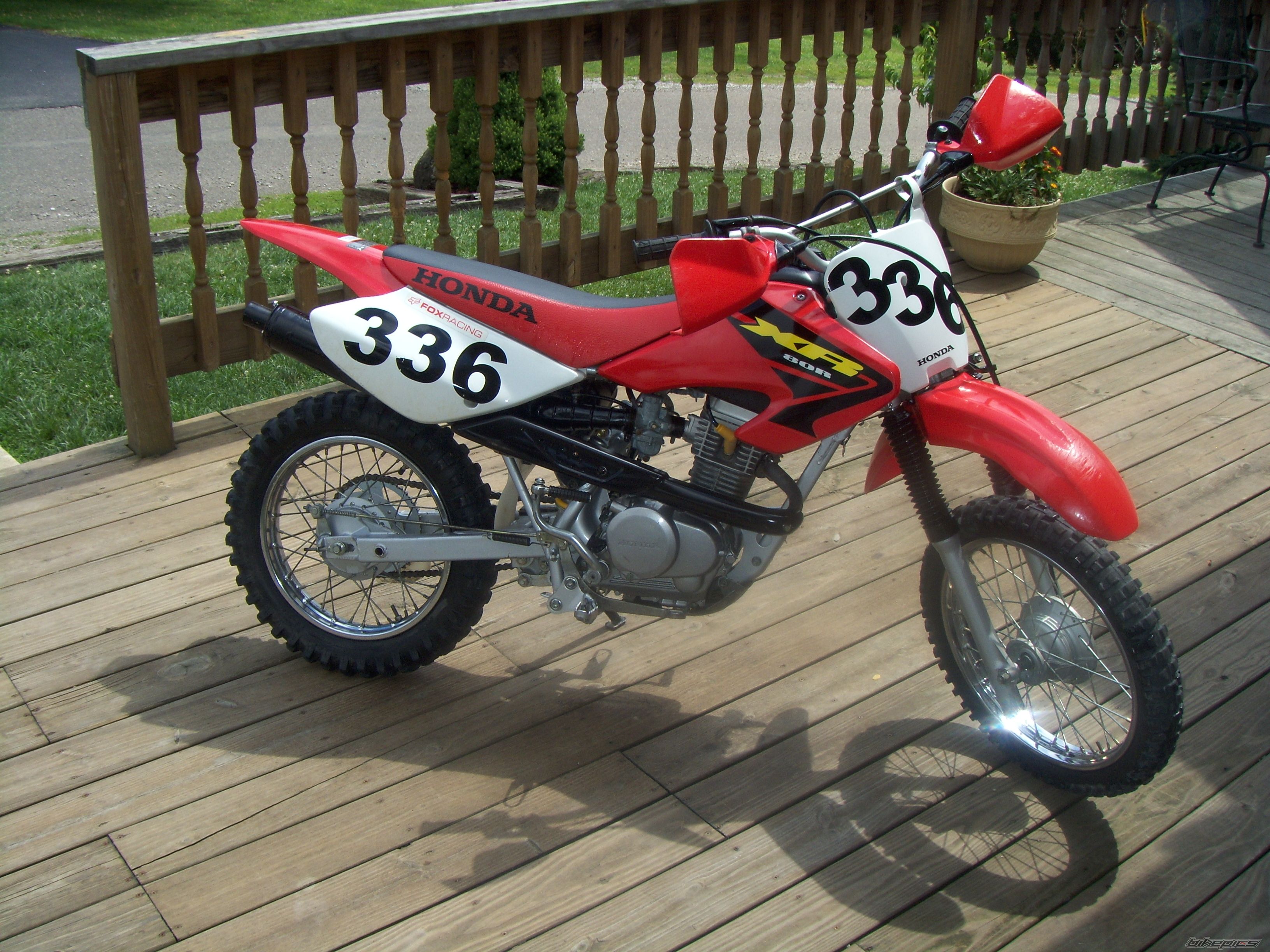 Photo 1348989
