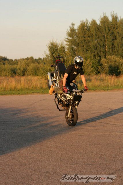 Photo 1349151