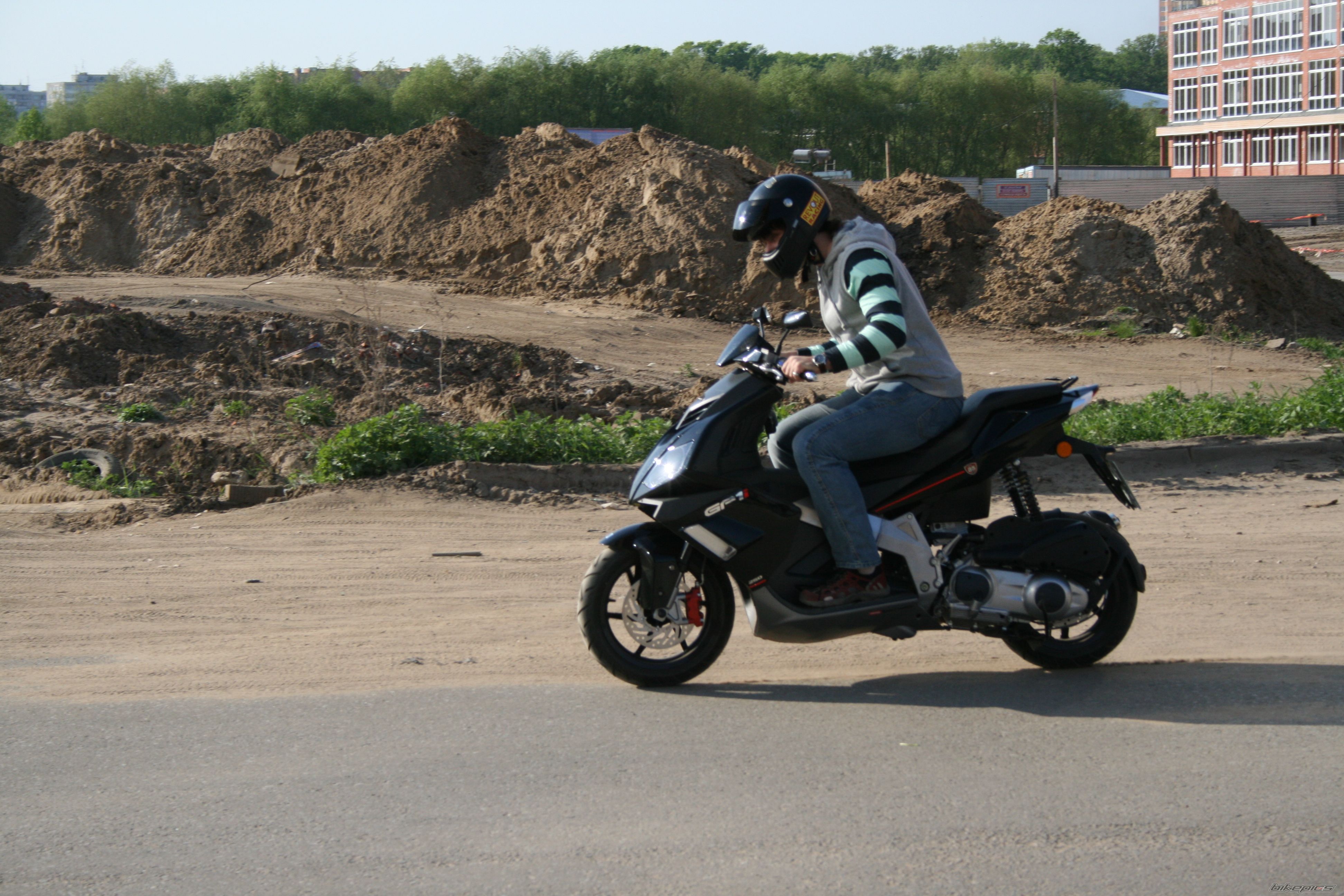 Photo 1349245