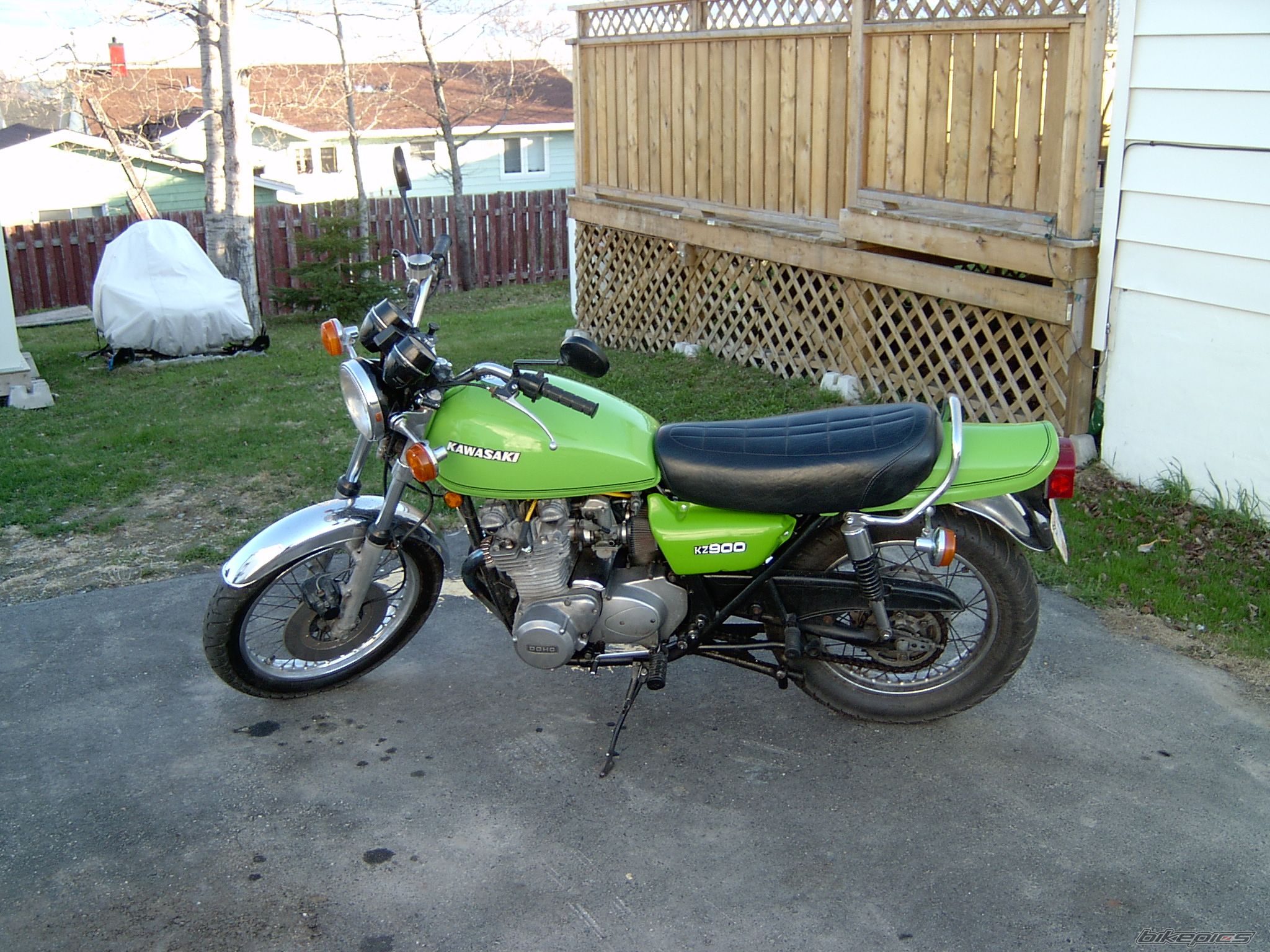 Photo 1349382