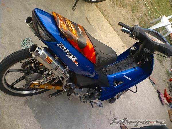 Photo 1349403