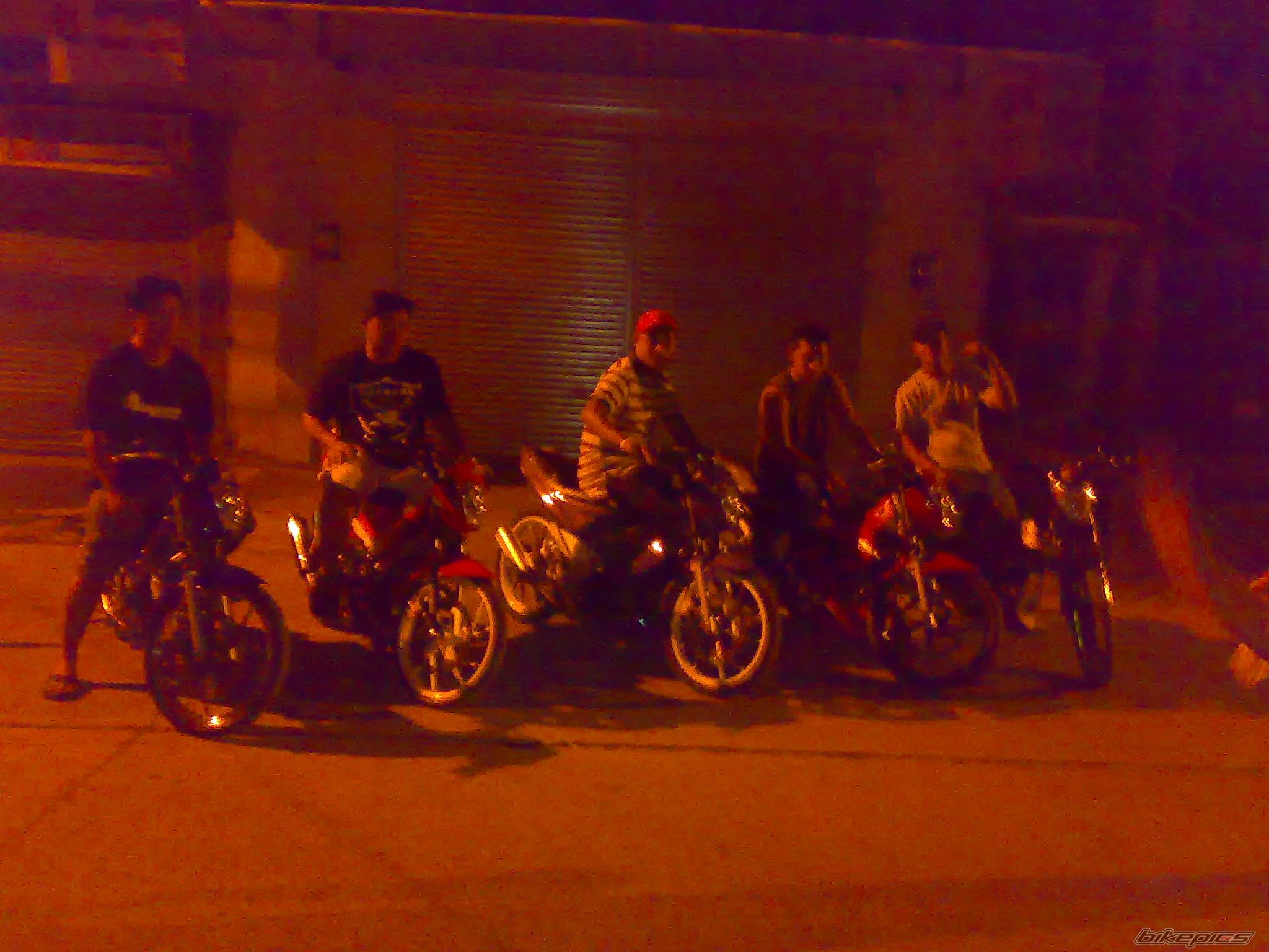 Photo 1349798