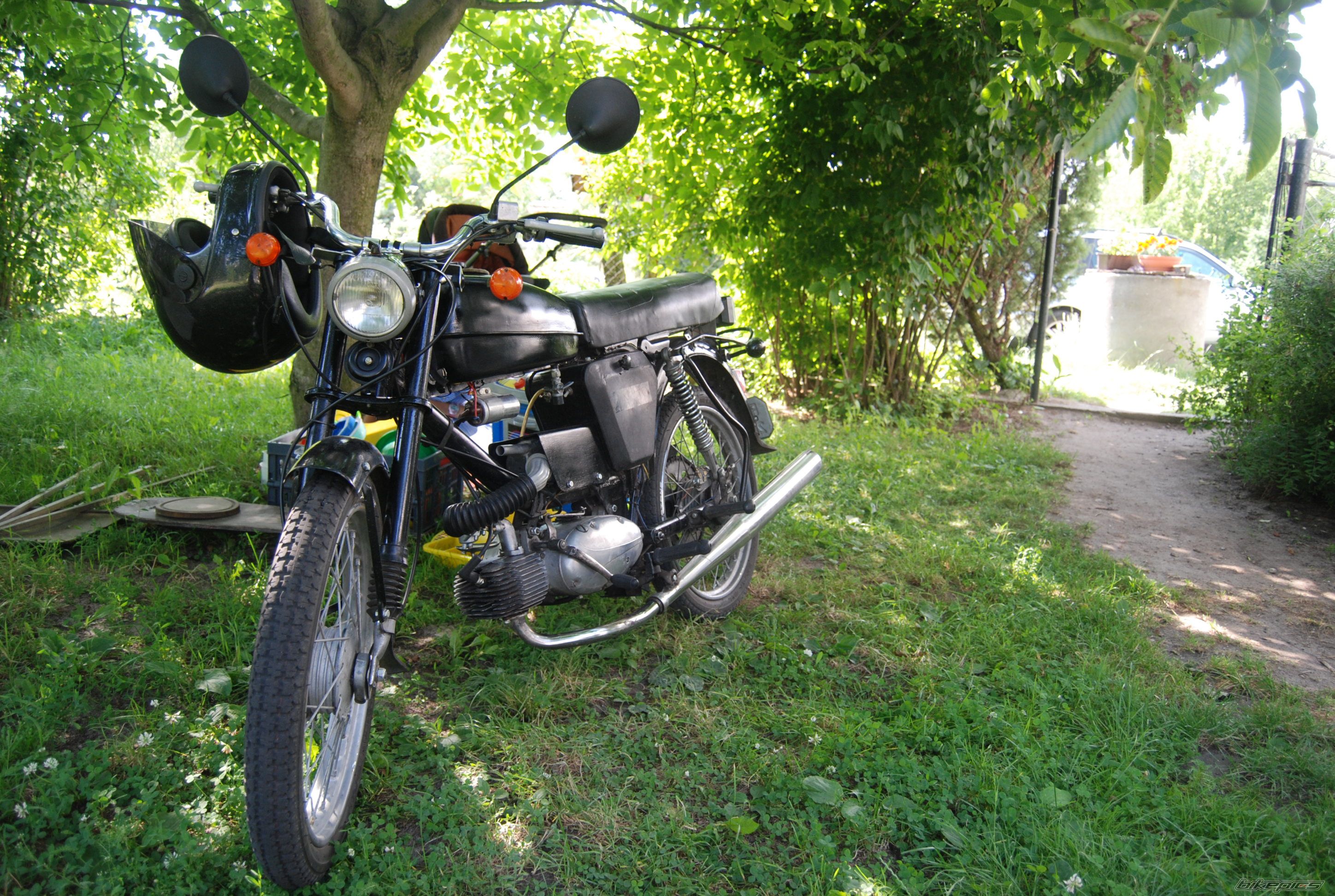 Photo 1349860