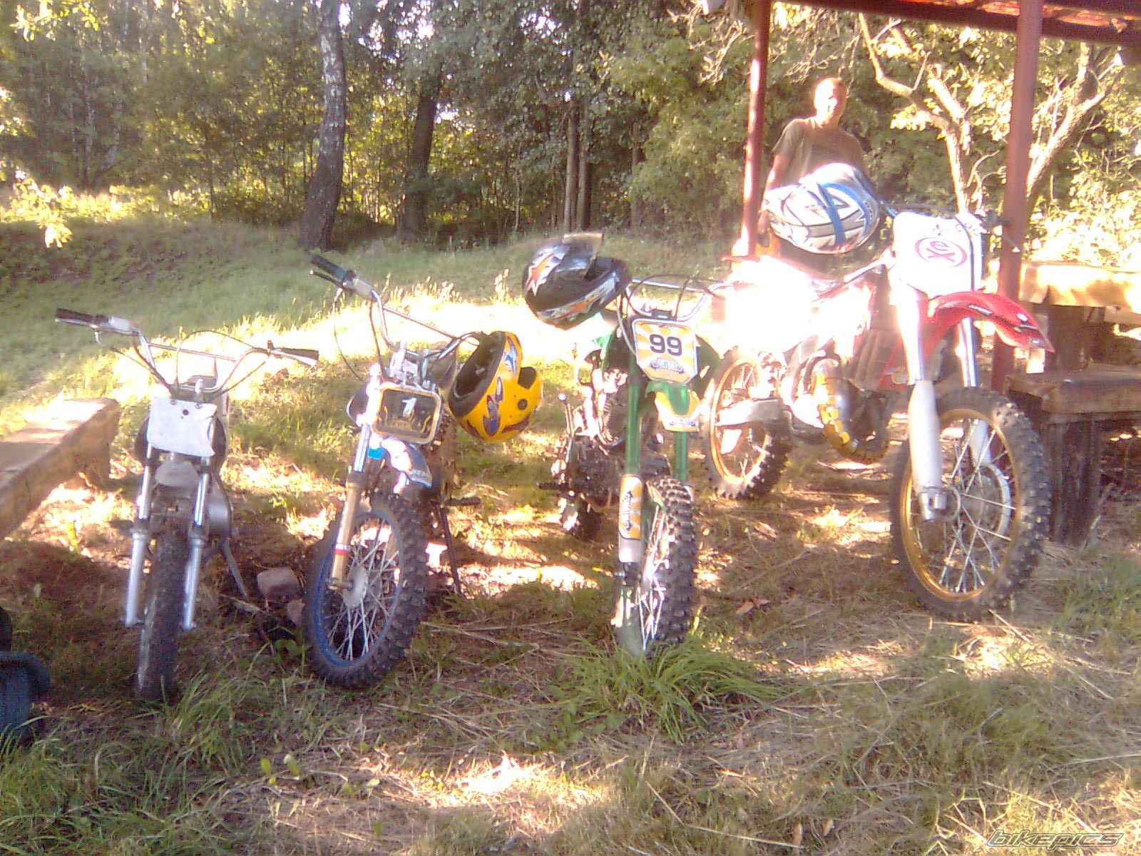 Photo 1350133