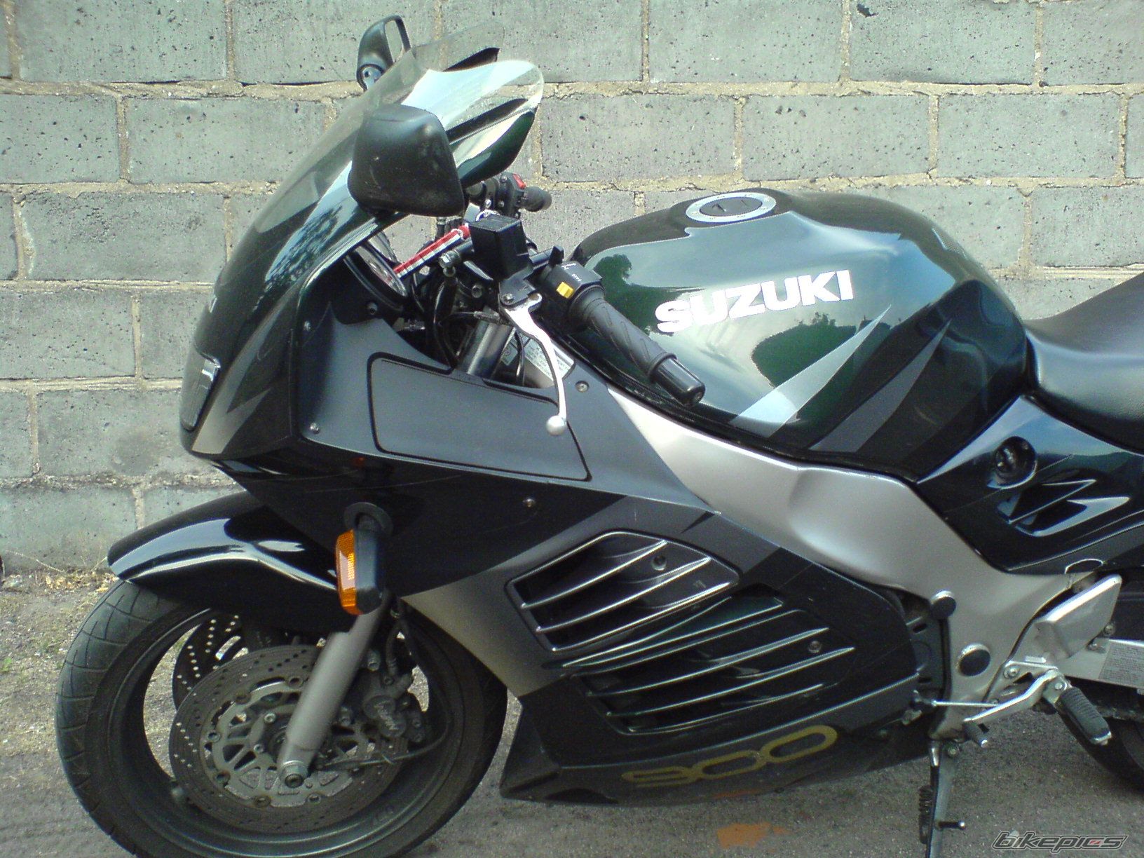 Photo 1350164