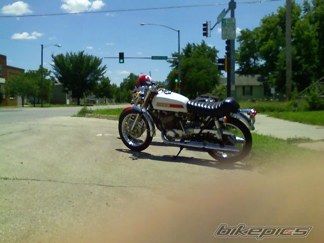 Photo 1350377