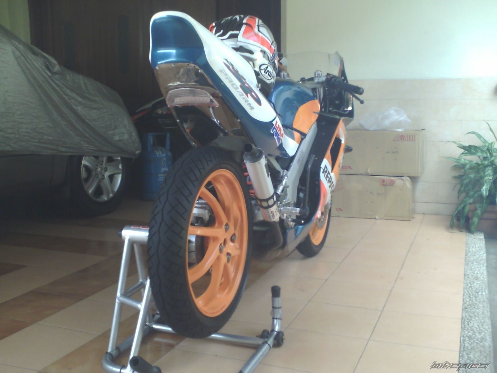 Photo 1350562