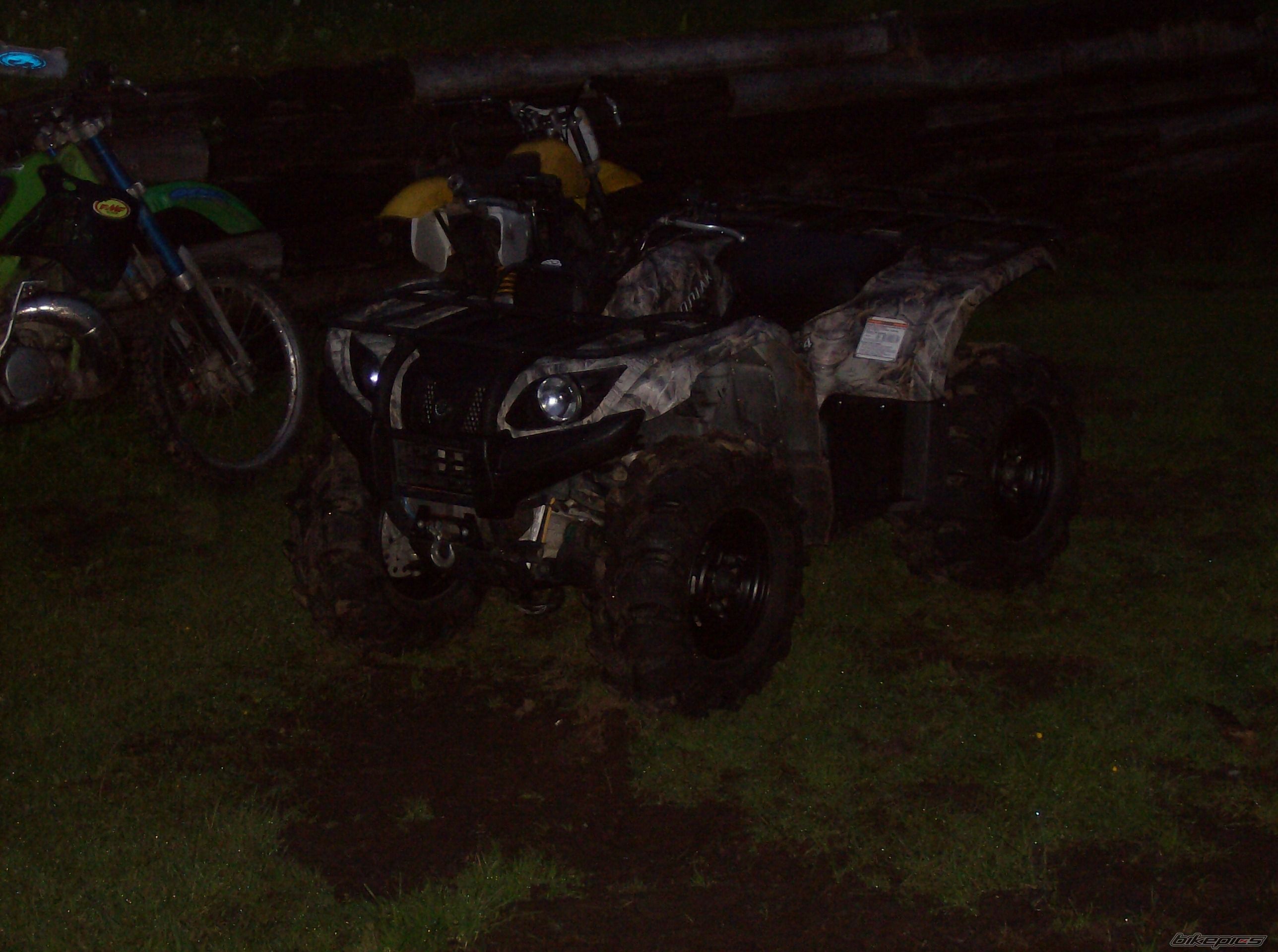 Photo 1350570