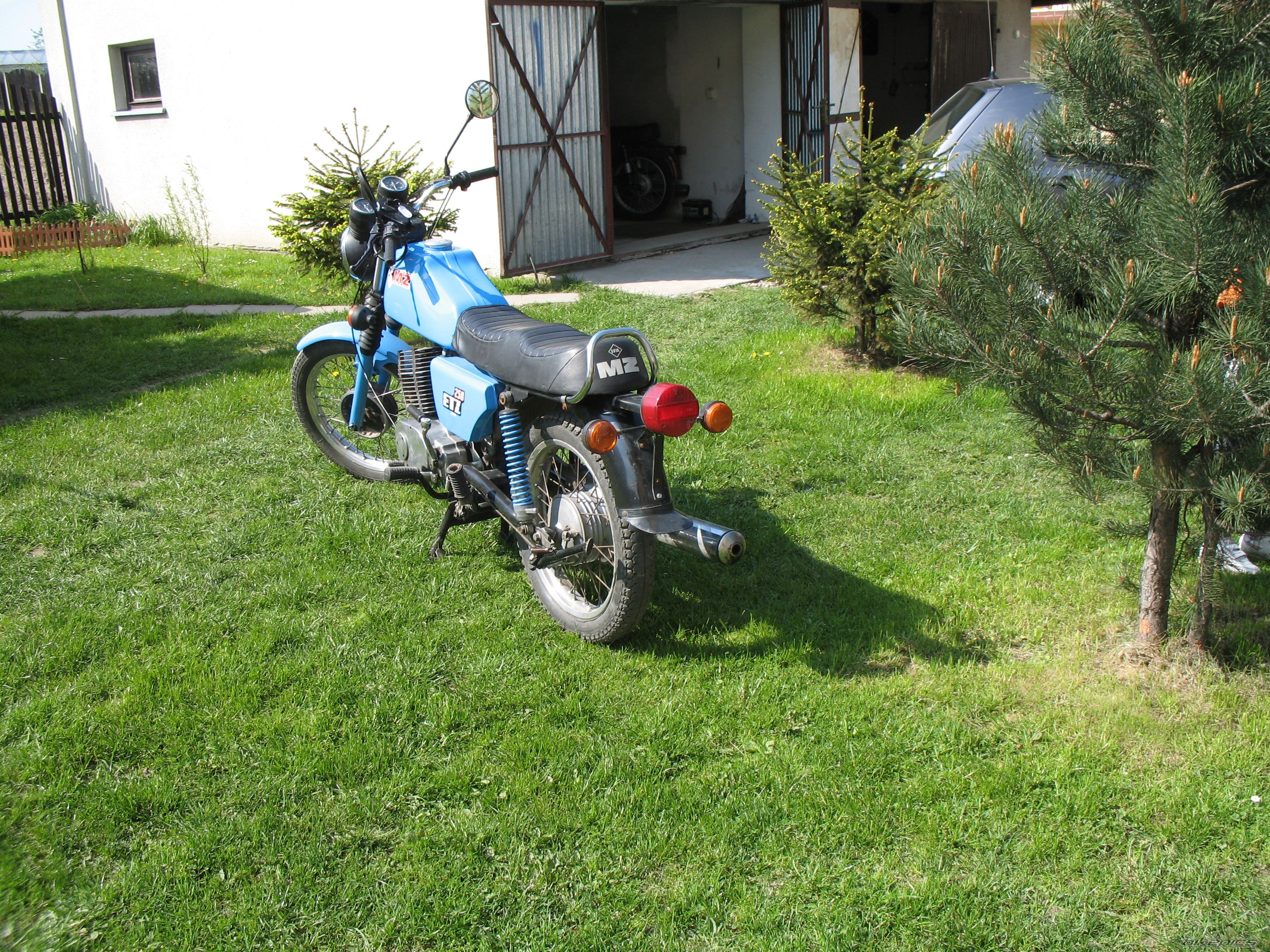 Photo 1350743