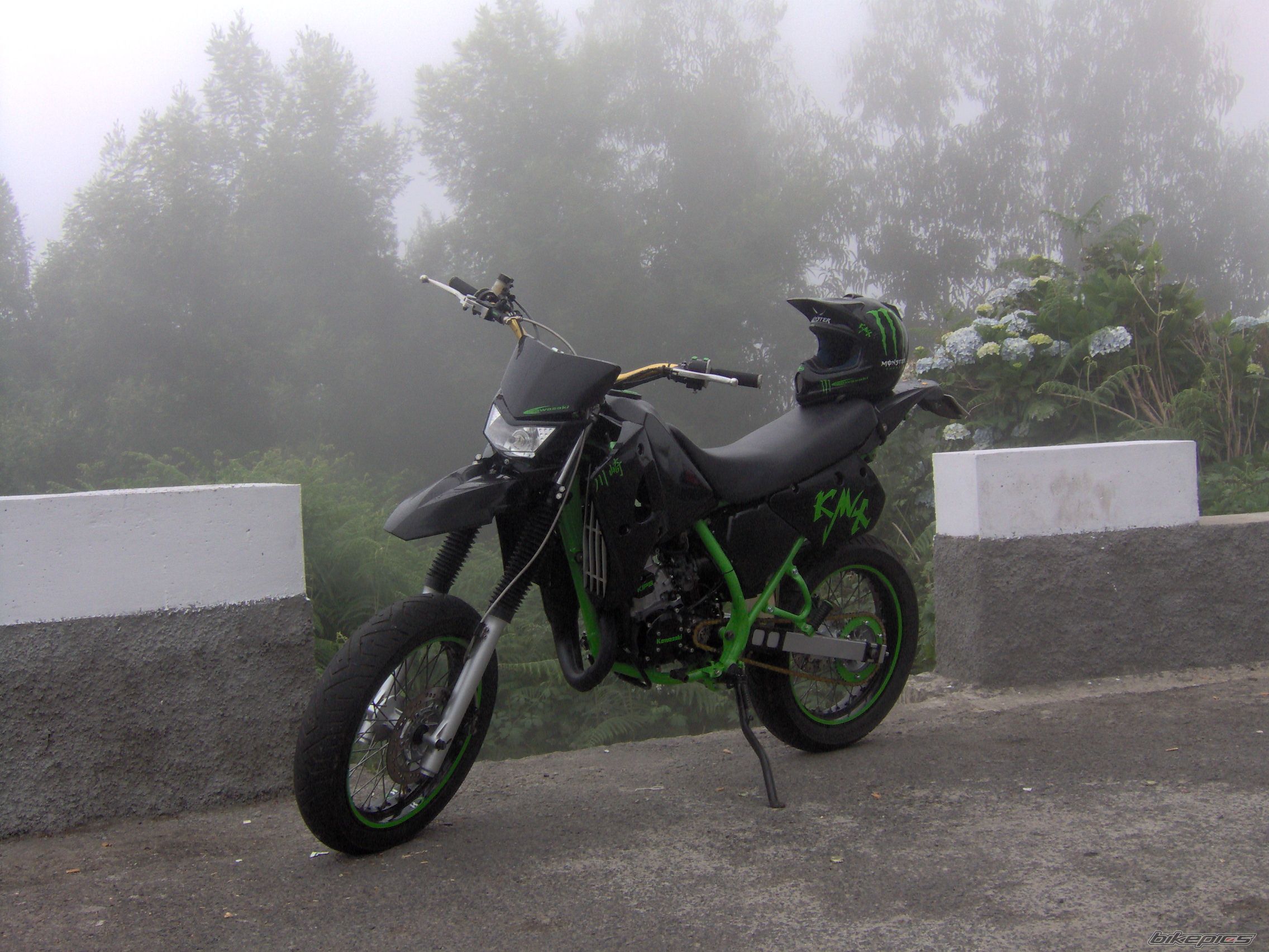 Photo 1350769