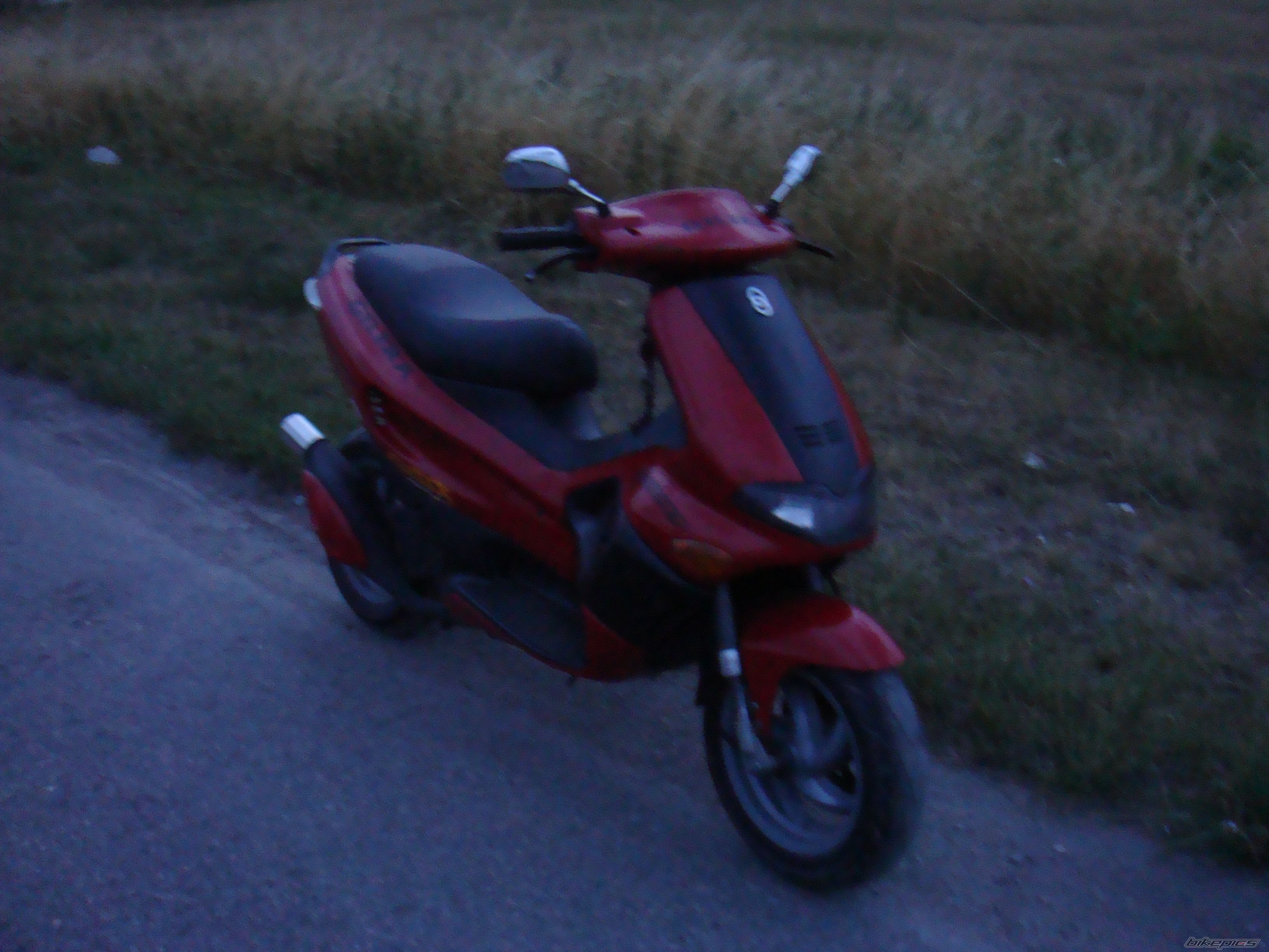 Photo 1351193