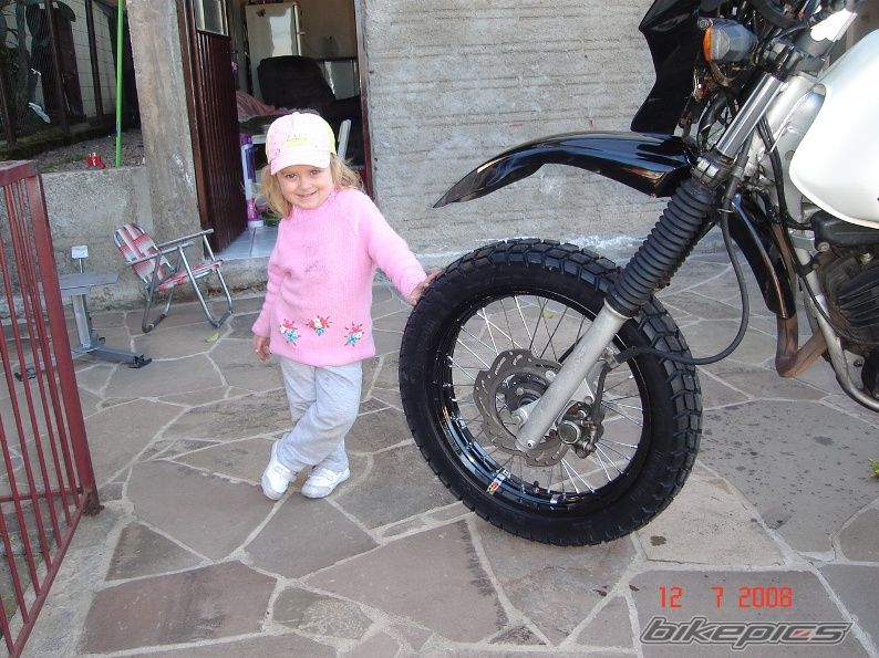 Photo 1351357