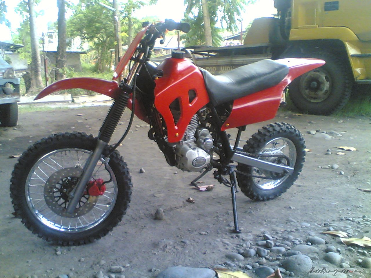 Photo 1351641