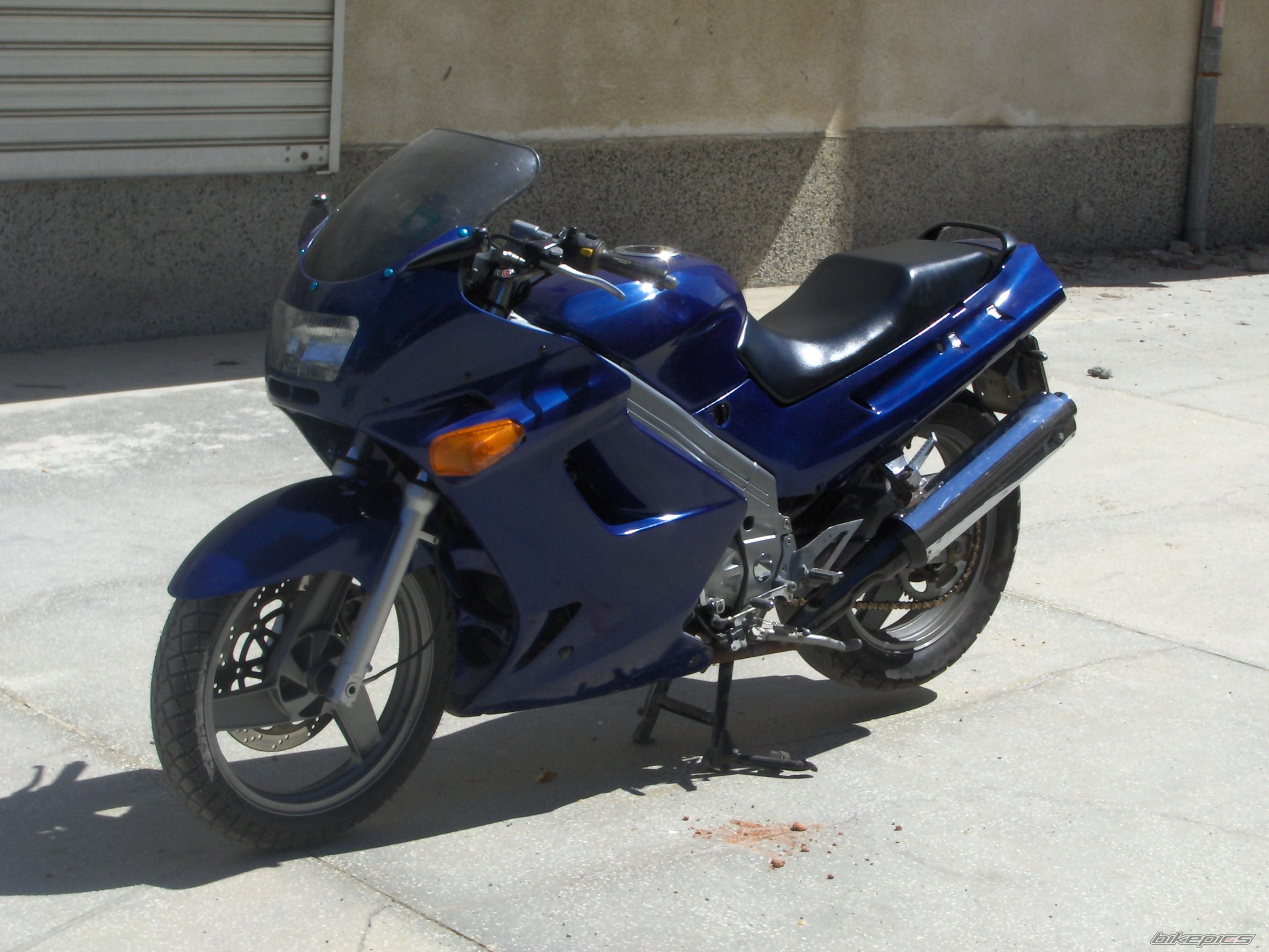 Photo 1351738