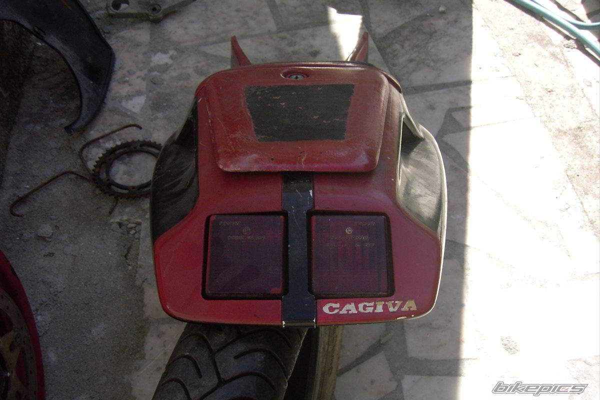 Photo 1351781